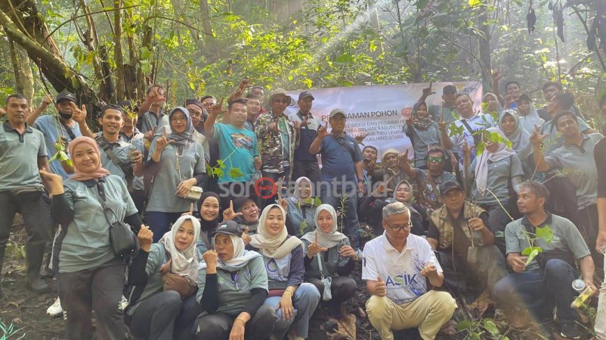 PERUMDAM Tirta Ardhia Rinjani Kembali Adopsi Pohon untuk Penghijauan di Desa Lantan