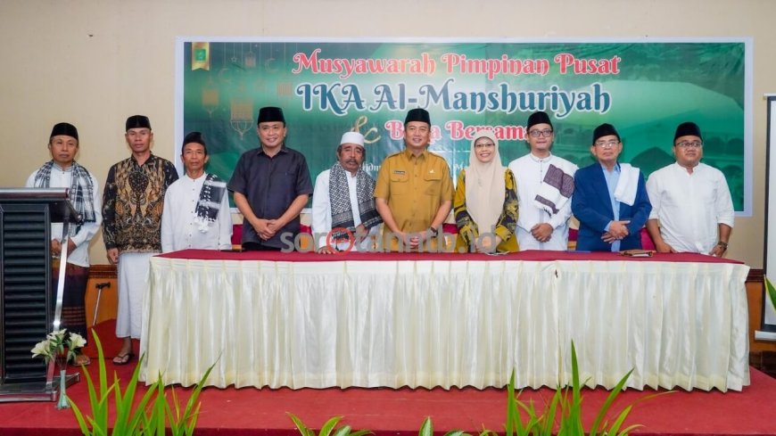 Tekankan Kemandirian Ekonomi Pesantren. Gubernur Ajak Alumni Bonder Bangun NTB Mendunia