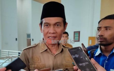 Polemik Surfing di Ekas, Wabup Nursiah Akan Koordinasi Dengan Bupati Lotim