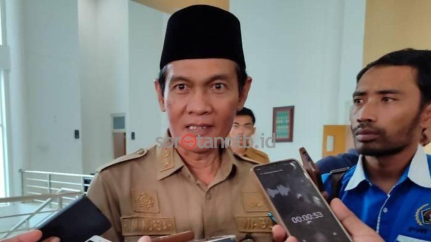 Polemik Surfing di Ekas, Wabup Nursiah Akan Koordinasi Dengan Bupati Lotim