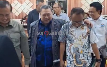 Disambut Gubernur NTB, Ketua Umum PB IKA PMII Hadiri Pelantikan Pengurus Wilayah IKA PMII NTB Masa Khidmat 2025–2030