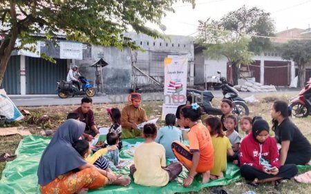 Membangun Budaya Literasi dari Desa Melalui Lapak Baca Komunitas Komplit di Lombok Tengah