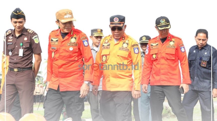 Bupati Lombok Tengah Pimpin Apel Kesiapsiagaan Bencana Hidrometeorologi 2025–2026