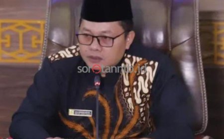 Paripurna DPRD Loteng Pandangan Fraksi Ranperda Usul Pemda
