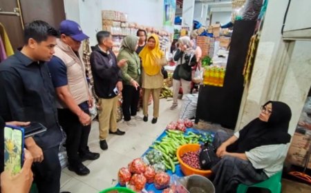 Komisi II DPRD Loteng Sidak Pasar Renteng Temukan Banyak Harga Tidak Sesuai
