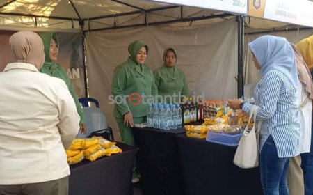 Sembako Murah Ramadhan Kodim Loteng Untuk Senyum Masyarakat 