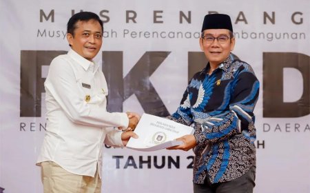 Pimpinan Dewan Loteng Sebut Masyarakat Butuh Pembangunan Infrastruktur Dasar Yang Merata