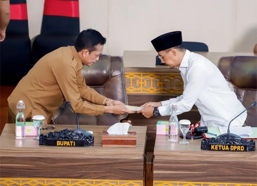 Bupati Loteng Sampaikan LKPJ 2025 Tujuh Prioritas Pembangunan Daerah