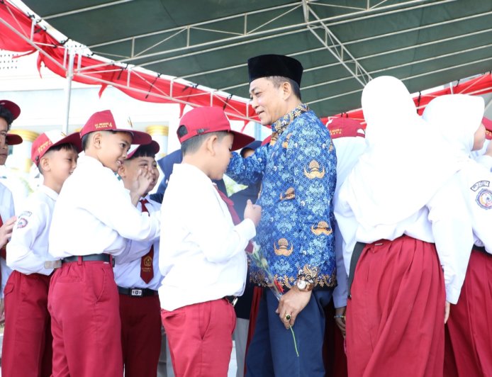 Peringati Hari Anak Nasional, Bupati Pathul Ajak Wujudkan Lombok Tengah Ramah Anak