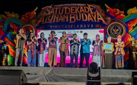 NTB Dorong Tenun Pringgasela Jadi Kekuatan Budaya dan Pariwisata